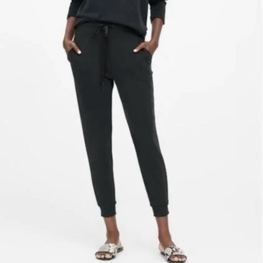 Banana‎ Republic Knit Lounge Pant in Grey Women's Size S